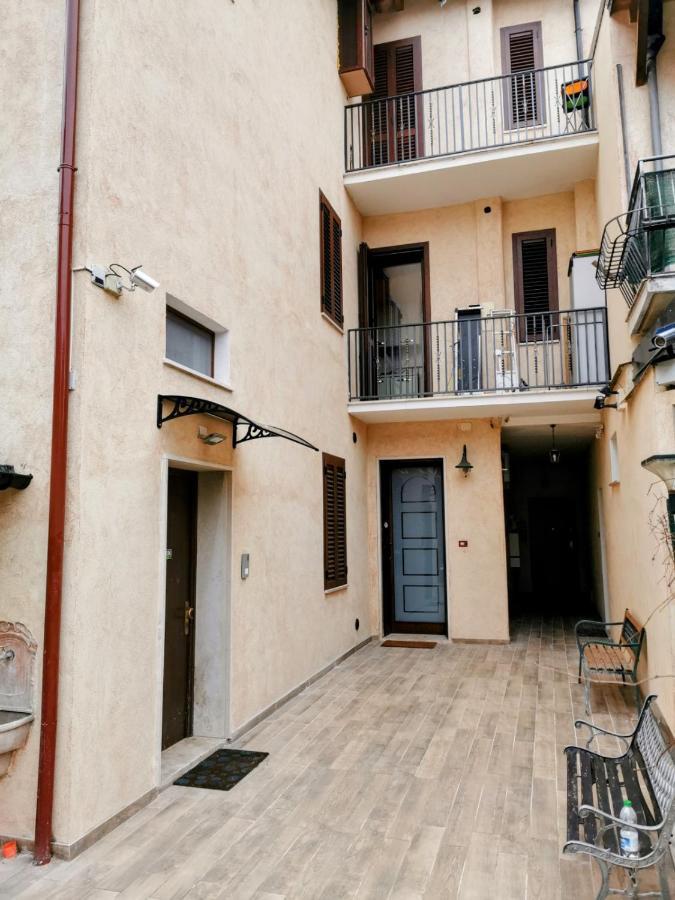 House Verona Zen Екстериор снимка