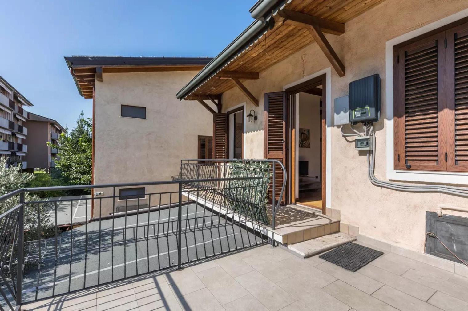House Verona Zen Екстериор снимка