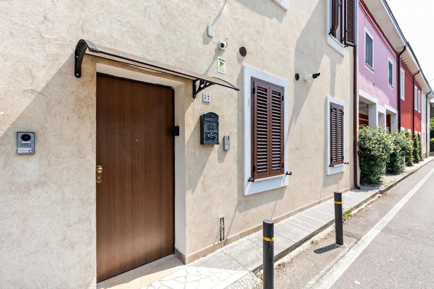 House Verona Zen Екстериор снимка