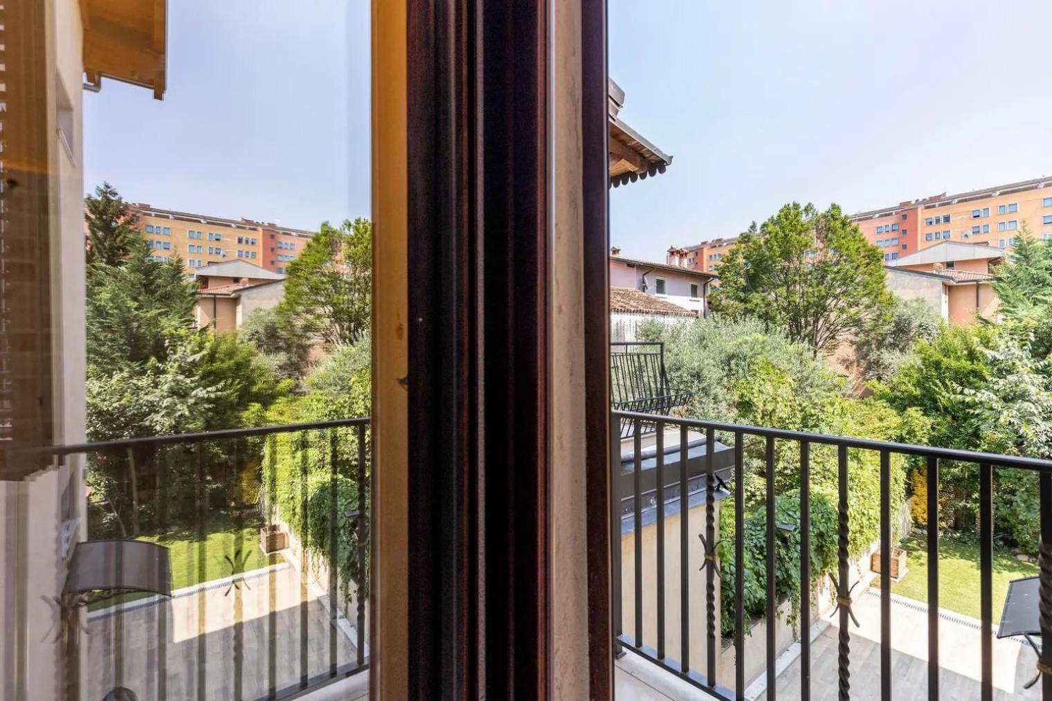 House Verona Zen Екстериор снимка